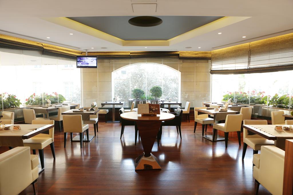 Parktower Suites Beirut Eksteriør bilde